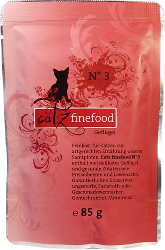 catz finefood N° 3 Geflügel Feinkost Katzenfutter nass, verfeinert mit Preiselbeeren & Löwenzahn, 8 x 85g Beutel
