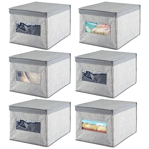 mDesign 6er-Set stapelbare Aufbewahrungsbox mit Sichtfenster für den Schrank, das Schlafzimmer usw. – große Ordnungsbox mit Deckel zur Kleideraufbewahrung aus Kunstfaser – grau