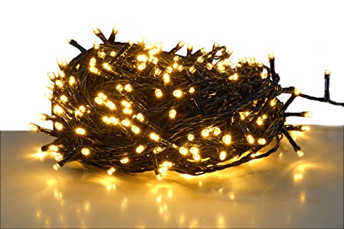 LED Lichterkette mit 300 LEDs - LED: warmweiß/Kabel: grün - für den Innen- und Außenbereich - Weihnachtsbaum Lichterkette (300 LED - 30m)