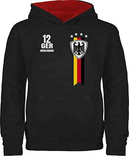 Fussball WM 2022 Fanartikel Kinder - WM Fan-Shirt Deutschland - 140 (9/11 Jahre) - Schwarz/Rot - JH003K - Kinder Hoodie Pullover für Jungen und Mädchen