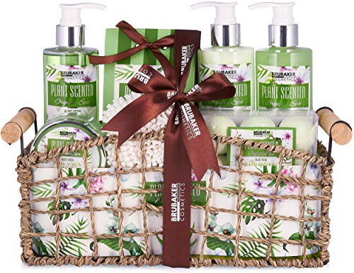 BRUBAKER Cosmetics Beautyset Bade- und Dusch Set Aloe Vera - 13-teiliges Geschenkset in dekorativem Korb