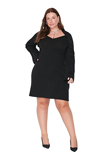 TRENDYOL Damen Mini A-line Plus Size Dress Kleid, Schwarz, 42