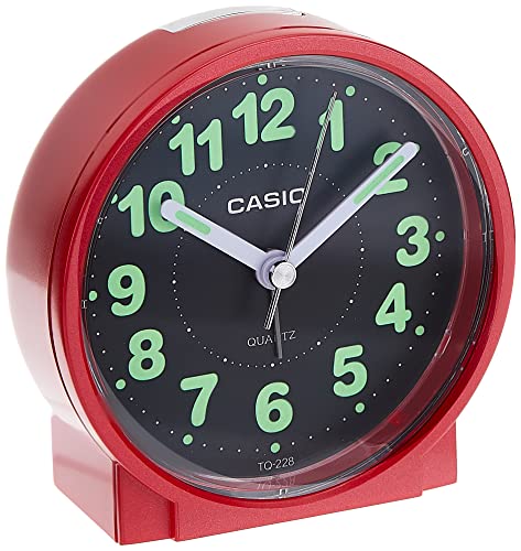 Casio Herren Analog Klassisch Quarz Uhr mit Plastik Armband AC22