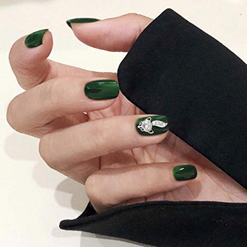 CSCH Künstliche Nägel 24 Stück Einfache dunkelgrüne gefälschte Nägel Fox-Dekoration Mittellanger quadratischer Volldeckel Wasserdichte künstliche falsche Nägel mit Kleber