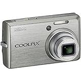 Nikon Coolpix S600 Digitalkamera (10 Megapixel, 4-Fach Opt. Zoom, 6,9 cm (2,7 Zoll) Display, Bildstabilisator) Silber